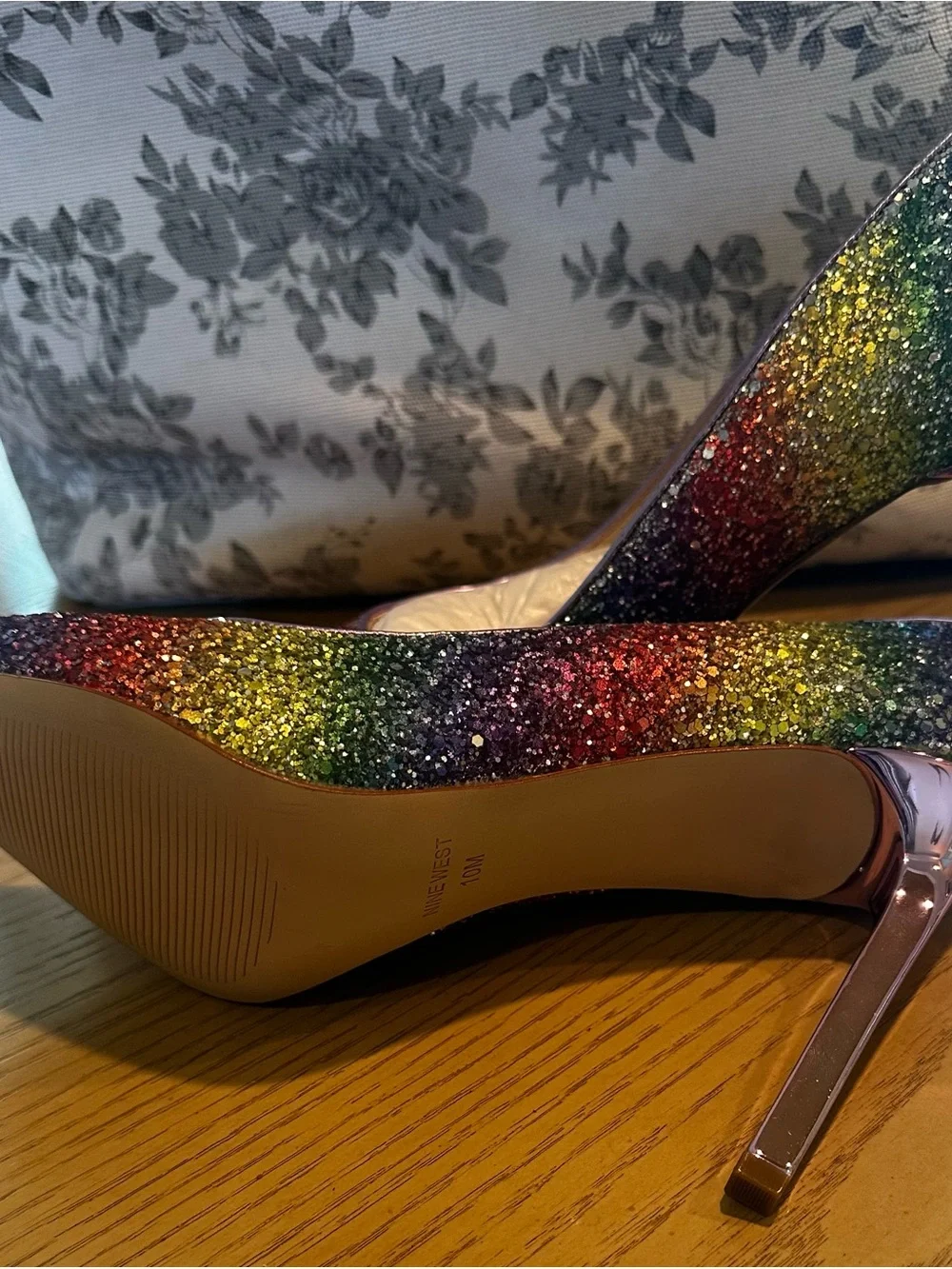 NWOT Nine West Rainbow Glitter Pointed Toe Pumps